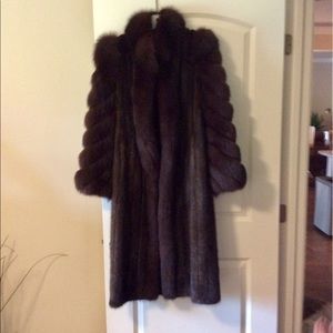 Full length/Fox spiral sleeves & collar.